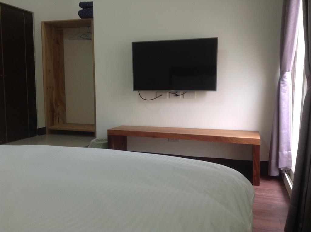 Shi Mom B&B Hualien City Exterior photo